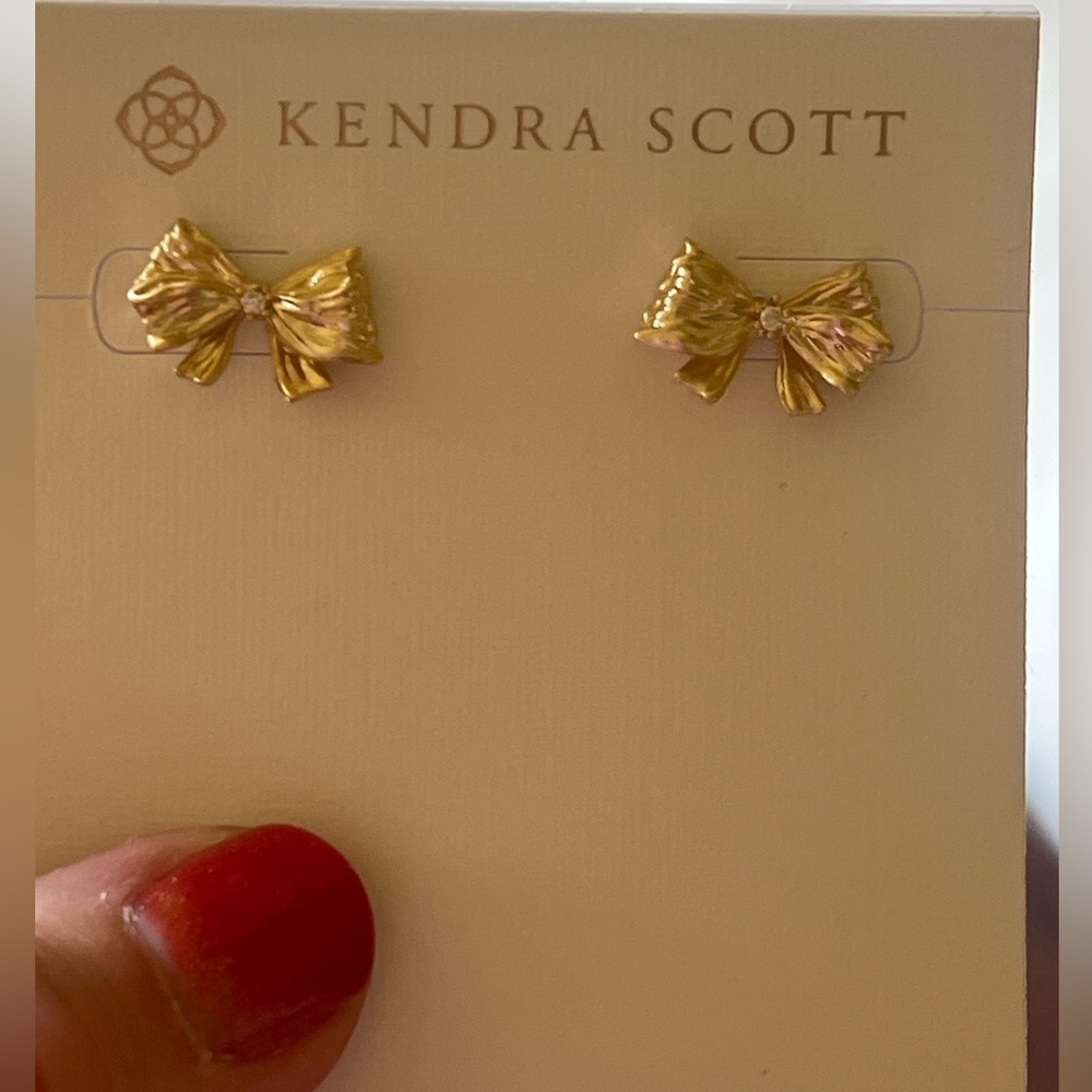 Kendra Scott LoveShackFancy Brand New Gold Bow Earrings.